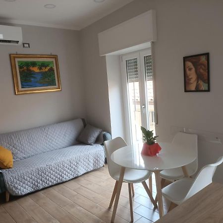 La Finestra Sul Colle Apartment Caiazzo Exterior photo